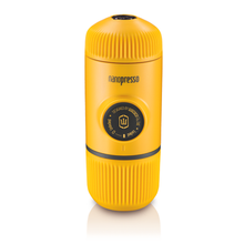 Cargar imagen en el visor de la galería, Nanopresso Máquina de Café Espresso Portátil Compatible con Capsulas Nespresso AMARILLA