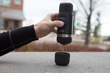 Cargar imagen en el visor de la galería, NANOPRESSO PARA CAPSULAS DE NESPRESSO ADAPTER