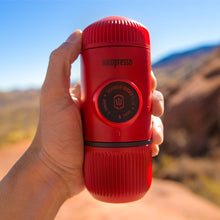 Cargar imagen en el visor de la galería, Nanopresso Máquina de Café Espresso Portátil Compatible con Capsulas Nespresso Roja